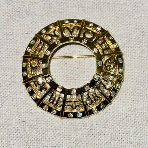 SWAROVSKI‎  Zodiac Brooch Women OS Gold Celestial Astrology Constellation Mystic